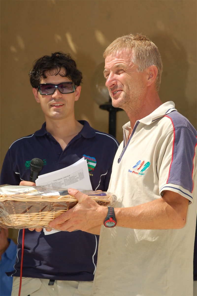 gal/2007/18 - Fondo Valdarbia - Pranzo e premiazioni/DSC_1684-01.jpg